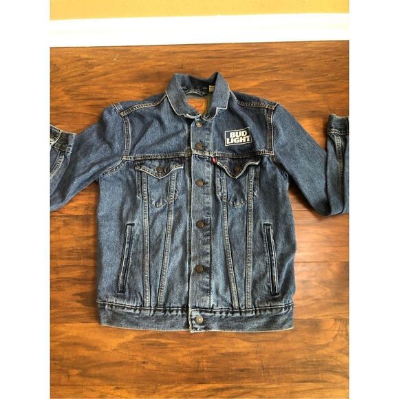 Levi Strauss Denim Jacket Women’s Bud Light Texas size S - Picture 16 of 16